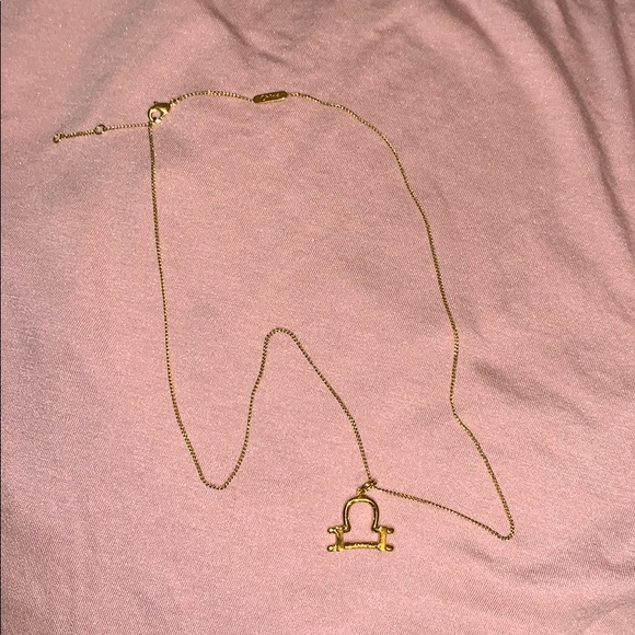 Chloé Libra Necklace - Picture 4 of 10